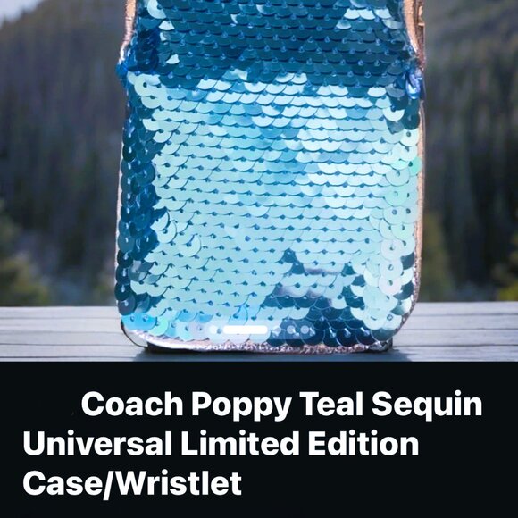 Coach Poppy Universal Sequin Limited Edition  Phone Case/Wristlet Chambray - Picture 4 of 16